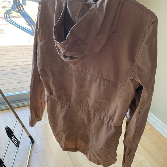 beige fall jacket - Picture 5 of 5